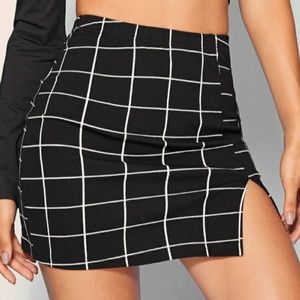 SHEIN Grid Mini Skirt